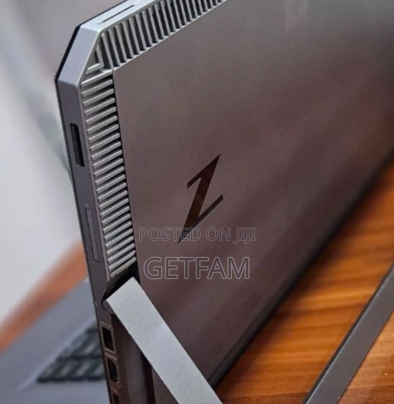 New Laptop HP ZBook Fury 17 G7 32GB Intel Core I7 SSD 512GB