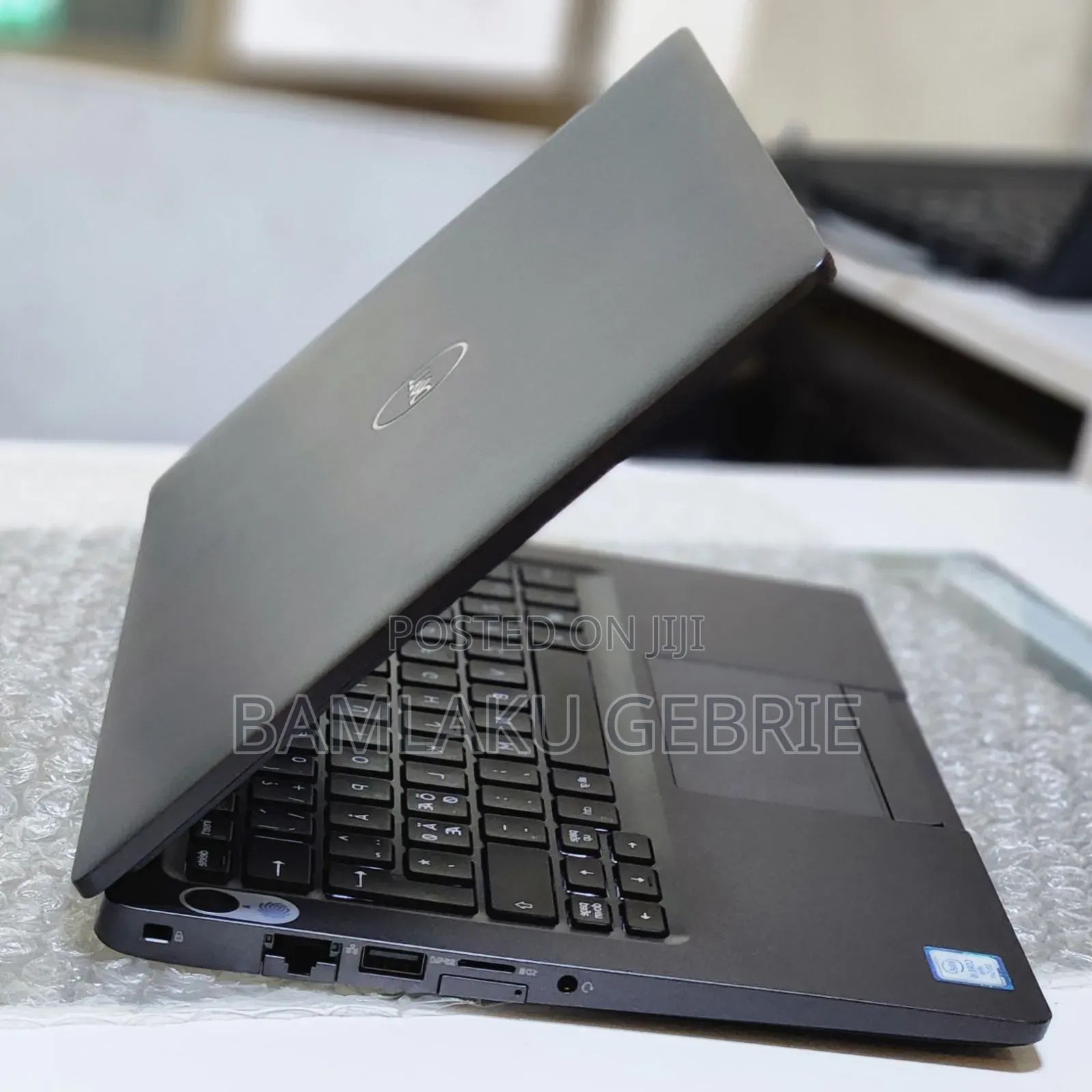 New Laptop Dell Latitude 5310 8GB Intel Core I5 SSD 256GB