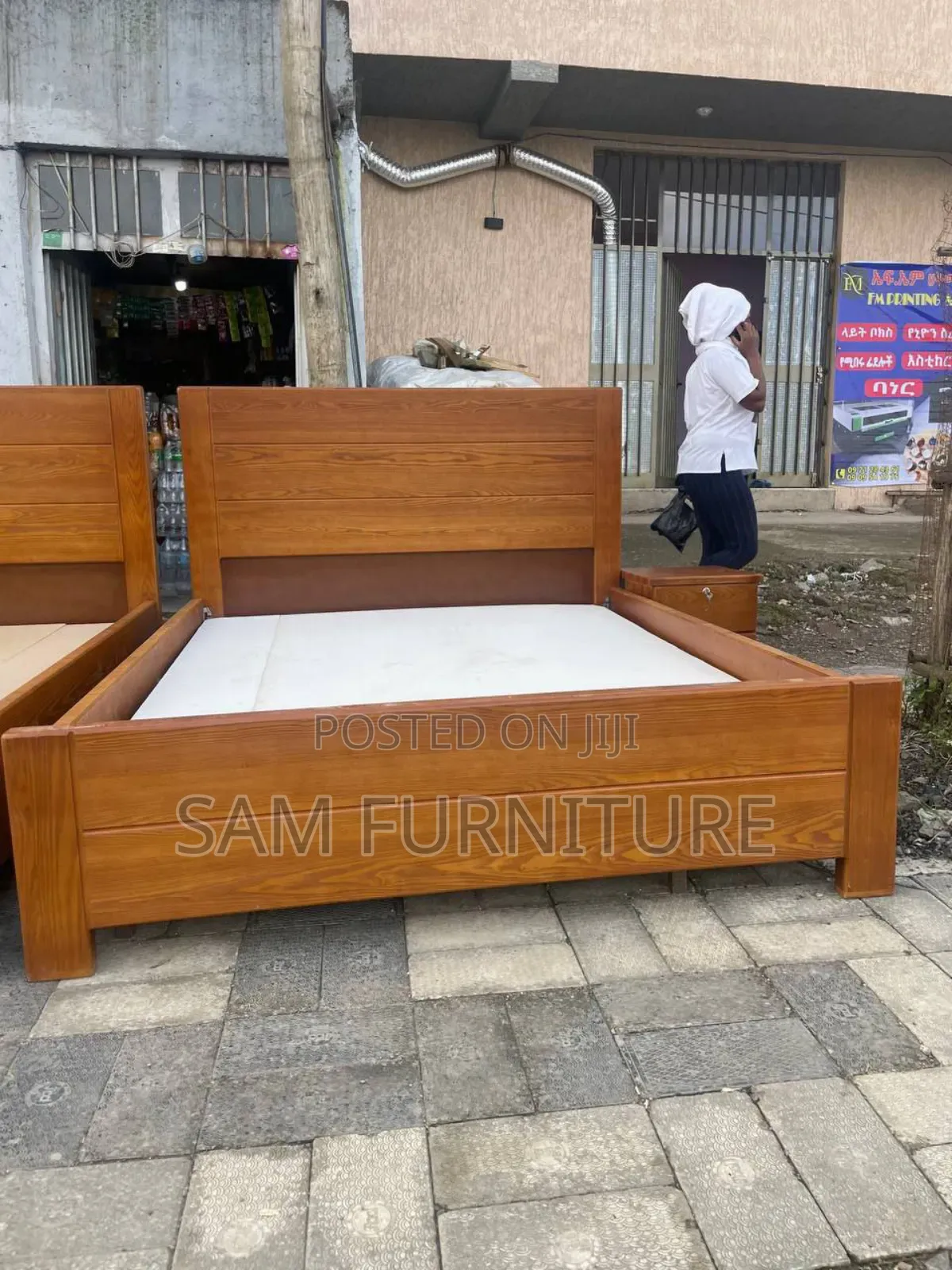 በዋንዛ የተሰራ አልጋ