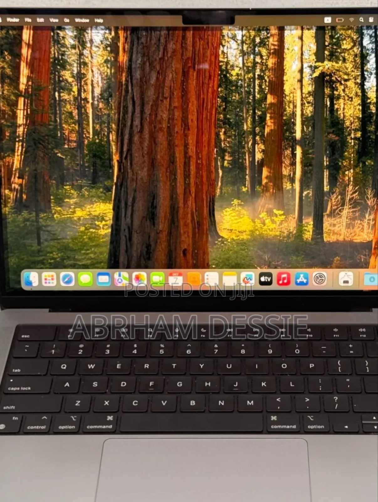 New Laptop Apple MacBook Pro M1 16GB Apple M1 Pro SSD 512GB