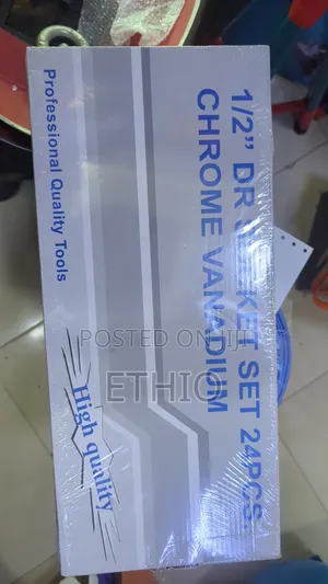 24 PCS Socket Wrench Set