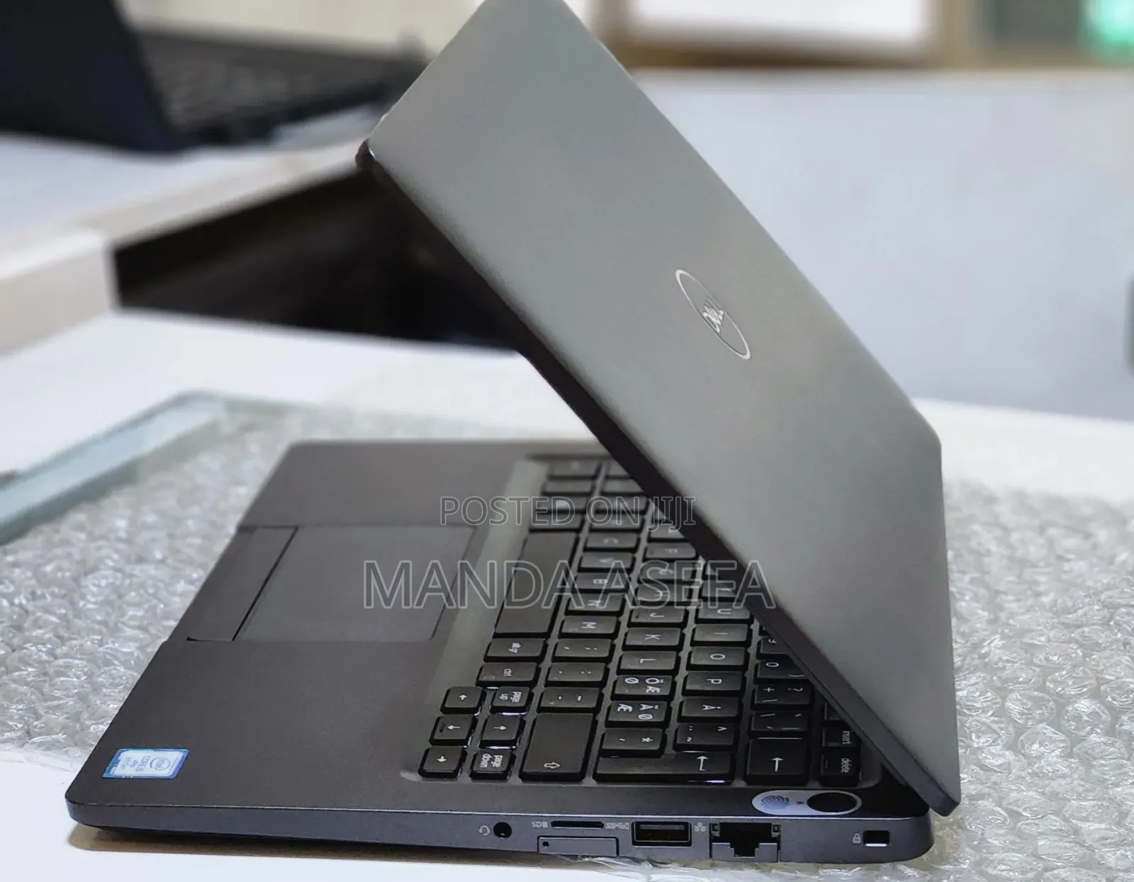 New Laptop Dell Latitude 14 8GB Intel Core I5 SSD 256GB