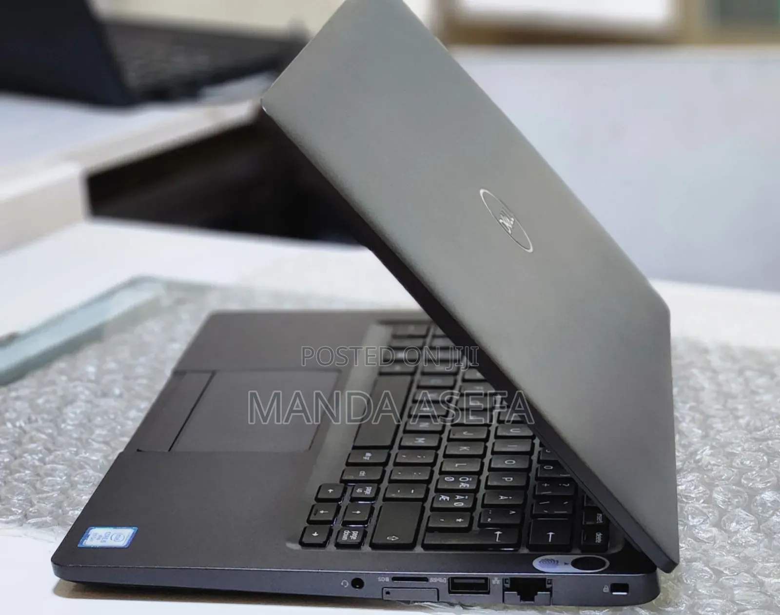 New Laptop Dell Latitude 14 8GB Intel Core I5 SSD 256GB