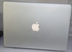 New Laptop Apple MacBook Pro 2012 8GB Intel Core I5 SSD 1T