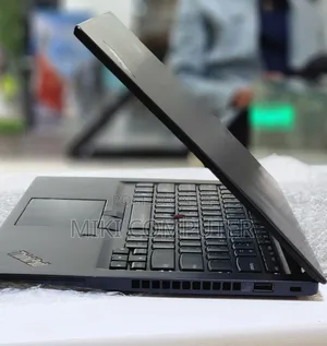 New Laptop Lenovo ThinkPad T495s 16GB AMD Ryzen 7 SSD 512GB