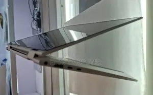 New Laptop HP EliteBook 830 G8 32GB Intel Core I7 SSD 512GB