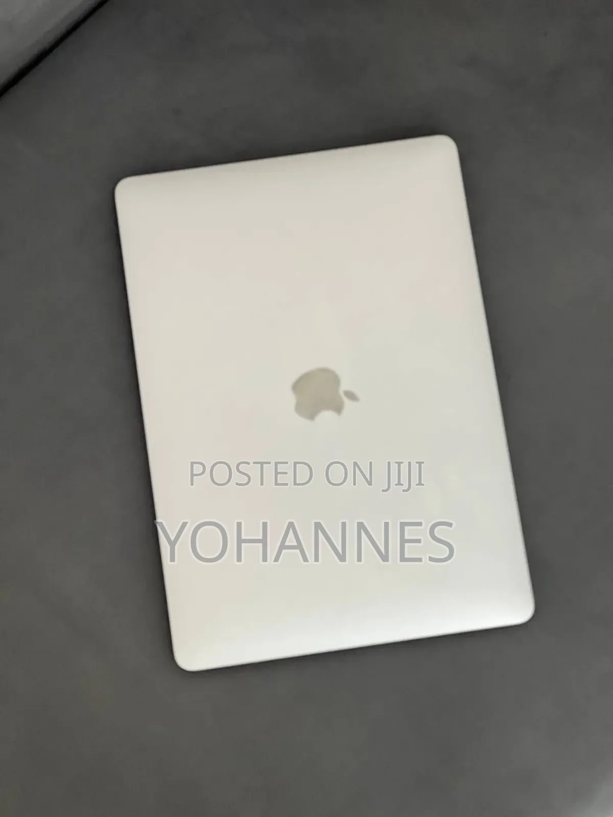 New Laptop Apple MacBook Air 2022 M2 8GB Intel Core 5 SSD 256GB