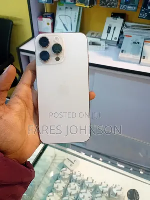 Apple iPhone 16 Pro Max 256 GB Gold