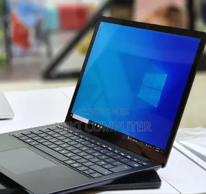 New Laptop Microsoft Surface 16GB Intel Core i7 SSD 512GB