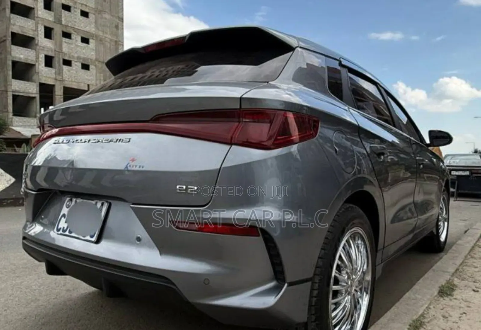 BYD E2 43 kWh 94 hp FWD 2024 Gray