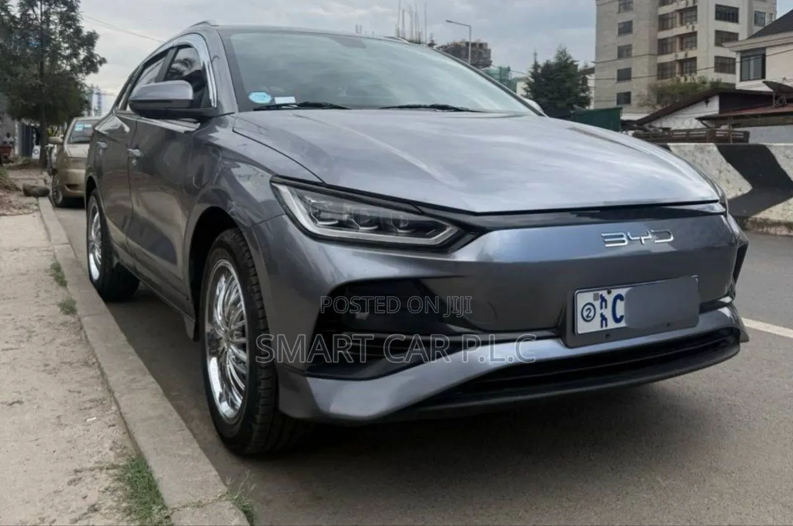 BYD E2 43 kWh 94 hp FWD 2024 Gray