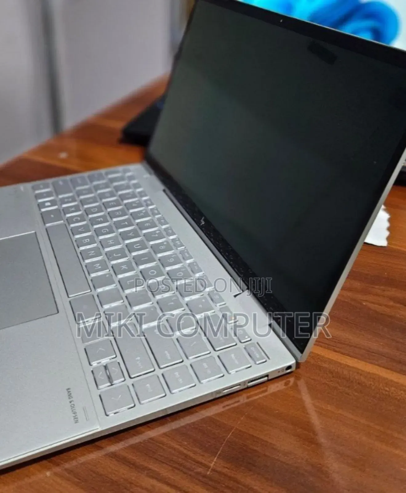 New Laptop HP Envy X360 8GB Intel Core I7 SSD 512GB