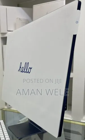 New Apple MacBook Air 2024 M3 13-Inch 8GB Intel Core M3 SSD 256GB