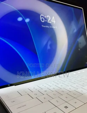 New Laptop Dell XPS 15 16GB Intel Core I7 SSD 512GB