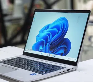 Photo - New Laptop HP EliteBook 840 G8 16GB Intel Core I7 SSD 512GB