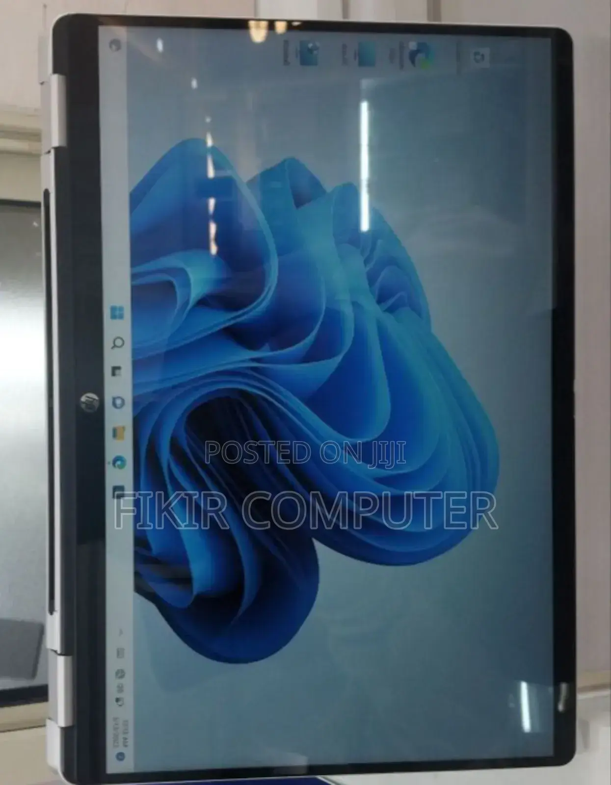 New Laptop HP OmniBook 5 14" 16GB Intel Core 7 SSD 1T