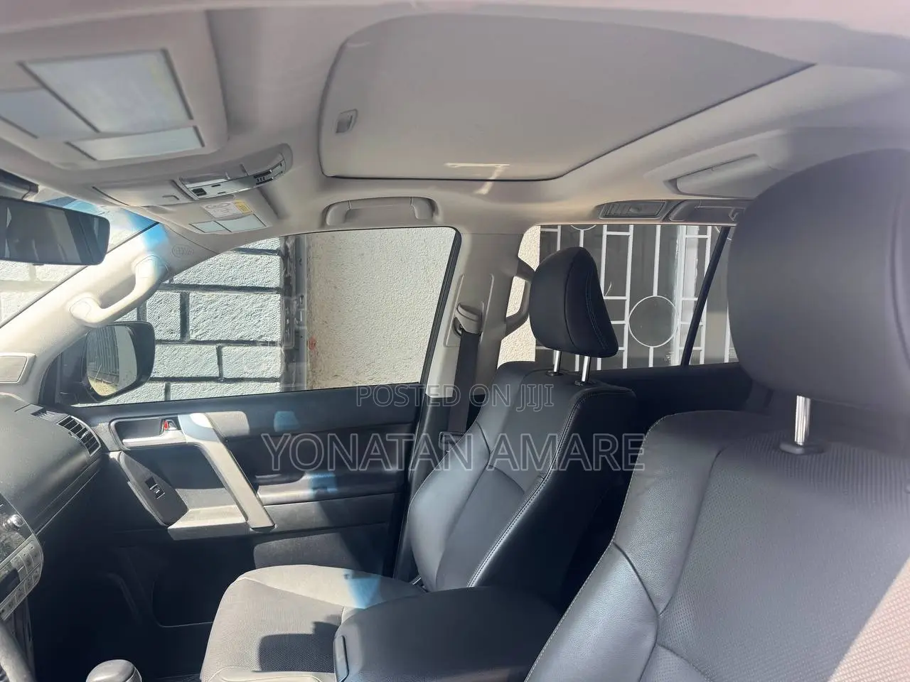 Toyota Land Cruiser Prado 2023 Gold