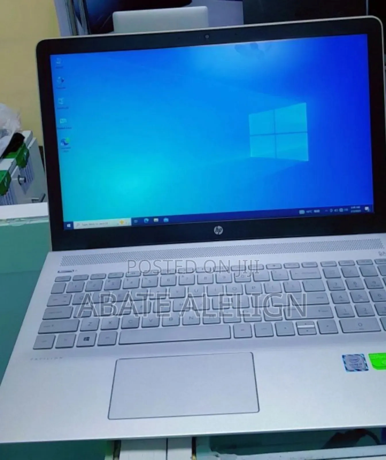 New Laptop HP Pavilion 15 8GB Intel Core I5 HDD+SSD 500GB