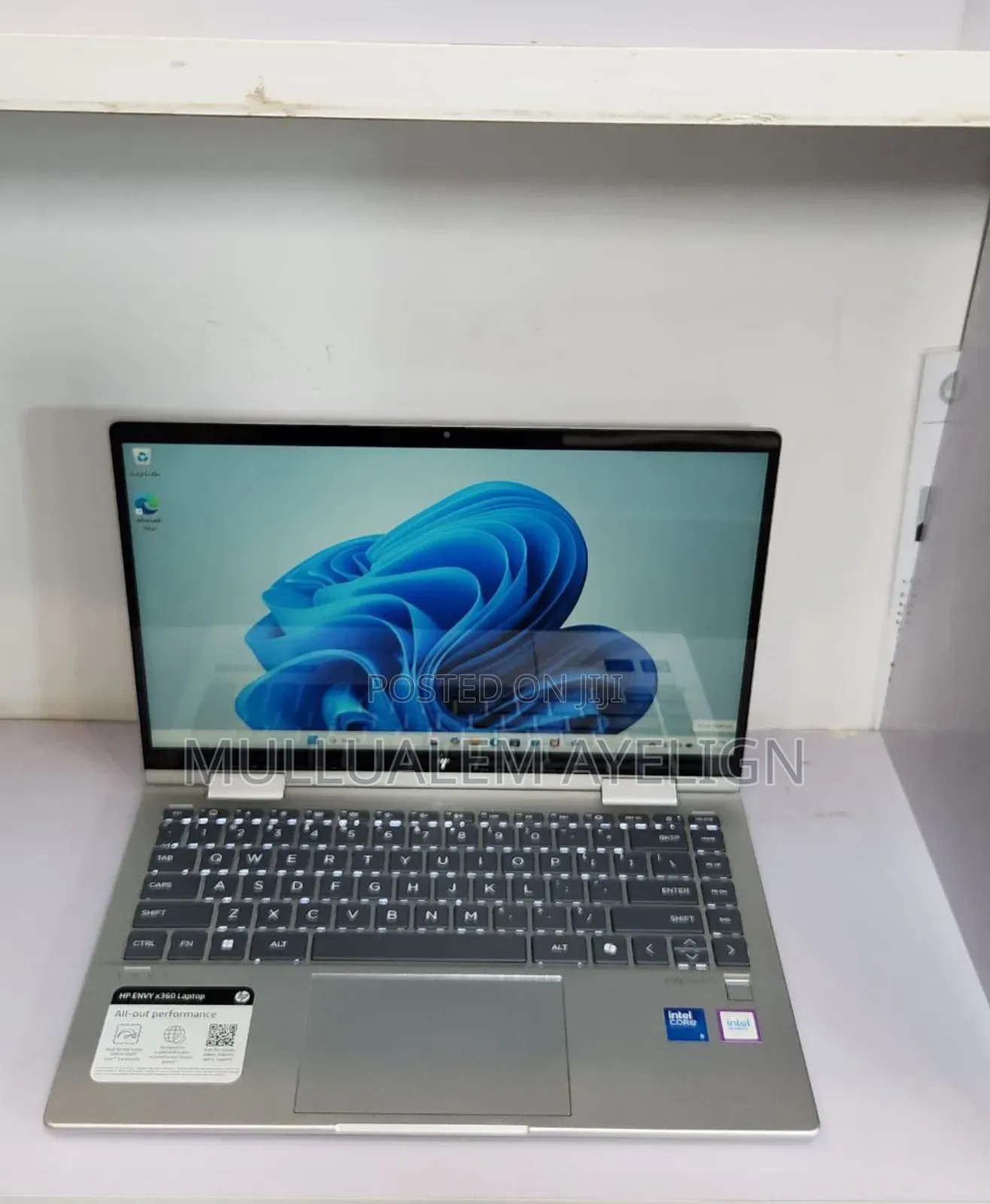 New Laptop HP Envy X360 8GB Intel Core I5 SSD 512GB