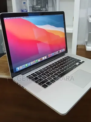 New Laptop Apple MacBook 2015 16GB Intel Core I7 SSD 256GB