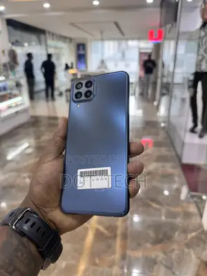 New Samsung Galaxy M53 128 GB Blue