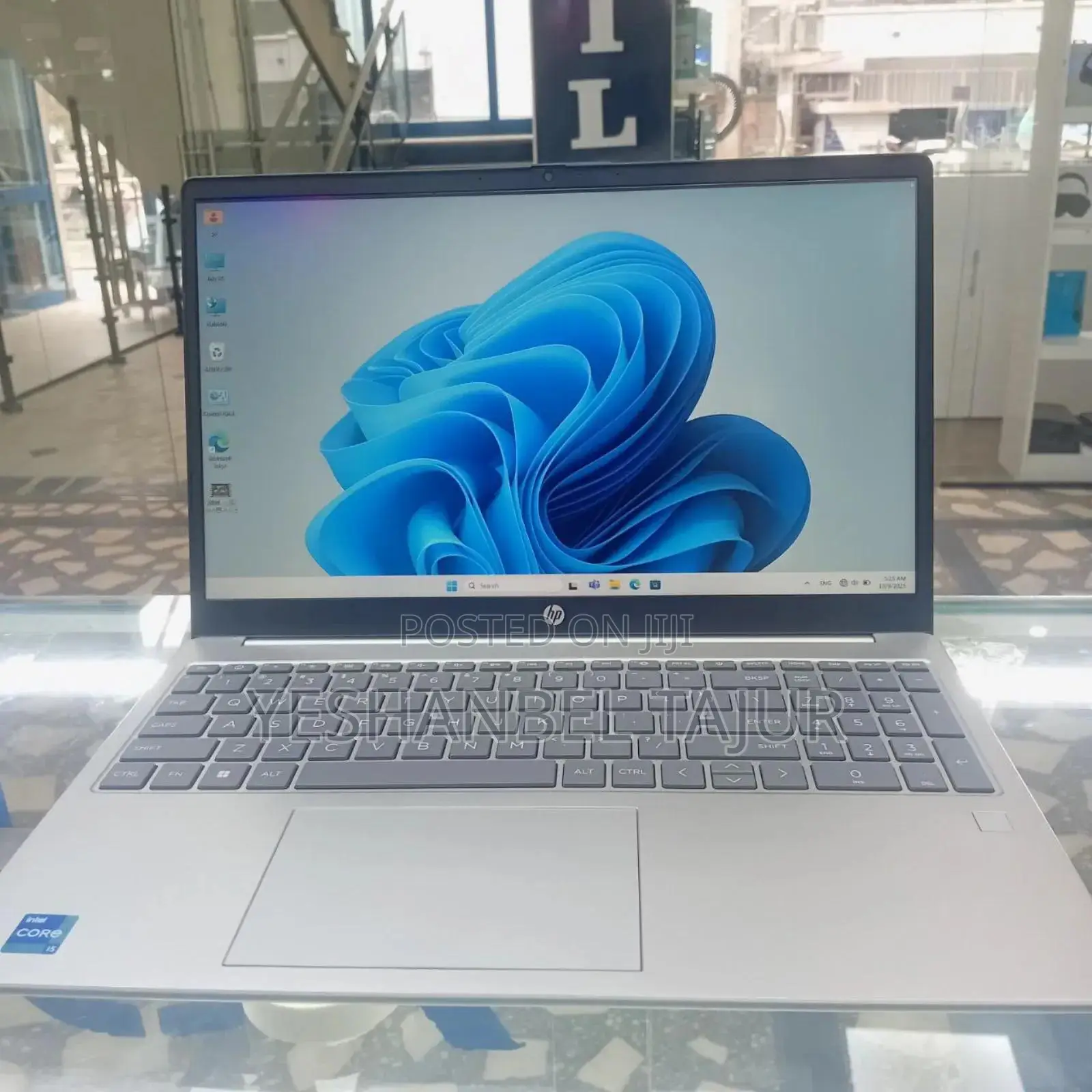 New Laptop HP Stream Notebook 16GB Intel Core I5 SSD 1T