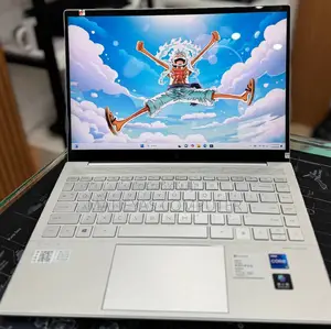 New Laptop HP Envy 14 8GB Intel Core I7 SSD 256GB