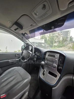 Hyundai Starex 2014 Silver