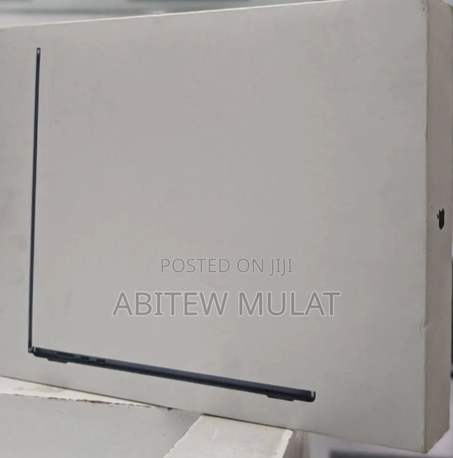 New Laptop Apple MacBook Air 2023 M2 16GB Apple M2 SSD 256GB