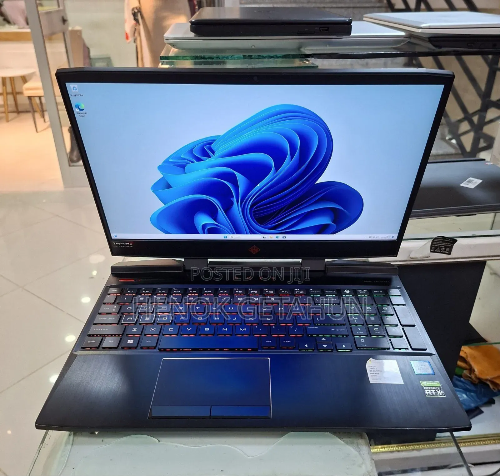 New Laptop Over Powered 16GB AMD Ryzen 7 SSD 512GB