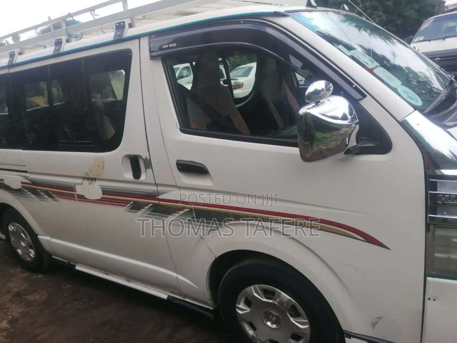 Toyota HiAce 2007 White