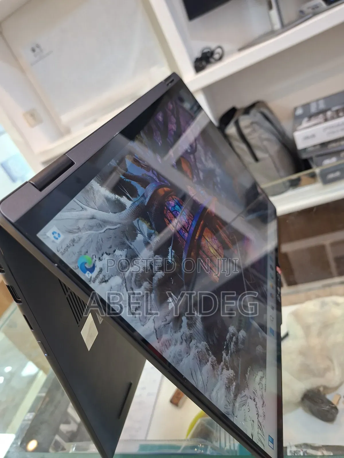 New Laptop Lenovo Yoga 7i 16GB Intel Core Ultra 7 SSD 1T