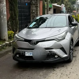Toyota C-HR 2017 Silver