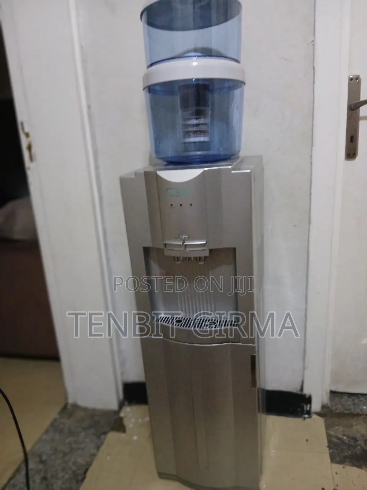 Water Dispenser