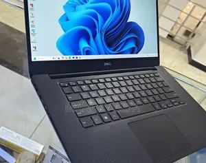 New Laptop Dell 32GB Intel Core I7 SSD 1T