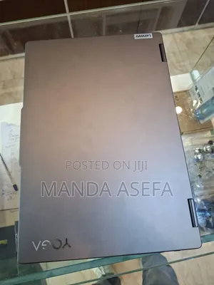 New Laptop Lenovo Yoga 7i 16GB Intel Core Ultra 7 SSD 1T