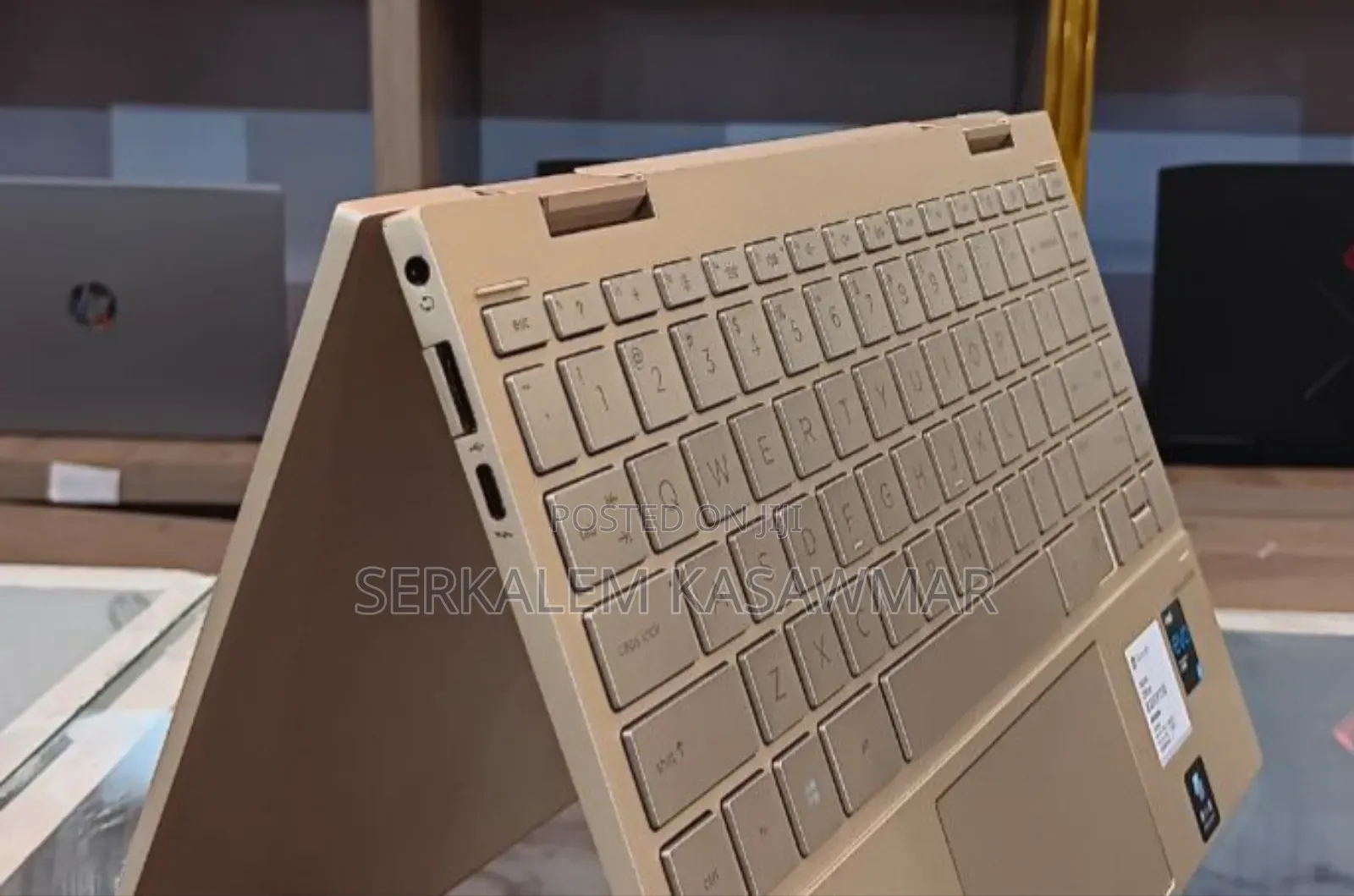 New Laptop HP Envy X360 8GB Intel Core I5 SSD 512GB