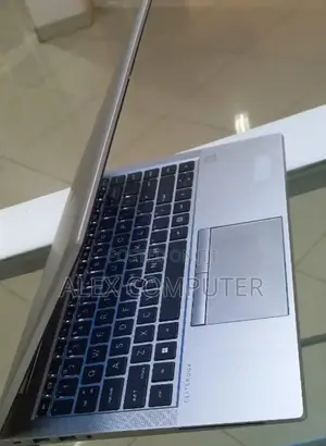 New Laptop HP EliteBook 845 G8 16GB Intel Core I7 SSD 1T