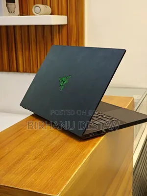 New Laptop Razer Blade 16GB Intel Core I5 SSD 512GB