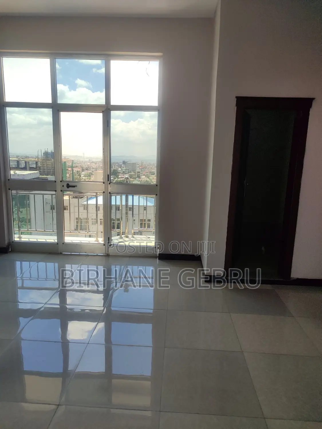 Luxury Apartiment Space Rent for Clink