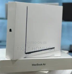 Photo - New Laptop Apple MacBook Air 8GB Apple M2 SSD 256GB