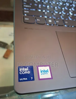 New Laptop Lenovo Yoga 7i 16GB Intel Core Ultra 7 SSD 1T