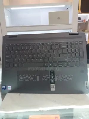 New Laptop Lenovo Yoga 7i 16GB Intel Core Ultra 7 SSD 1T