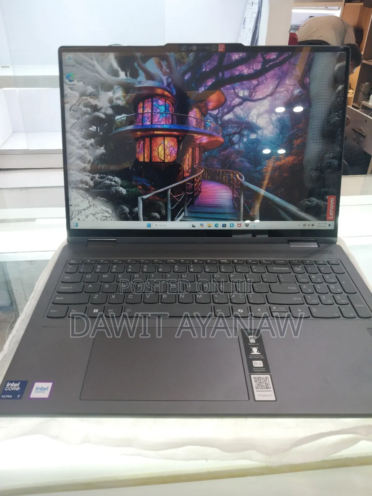 New Laptop Lenovo Yoga 7i 16GB Intel Core Ultra 7 SSD 1T
