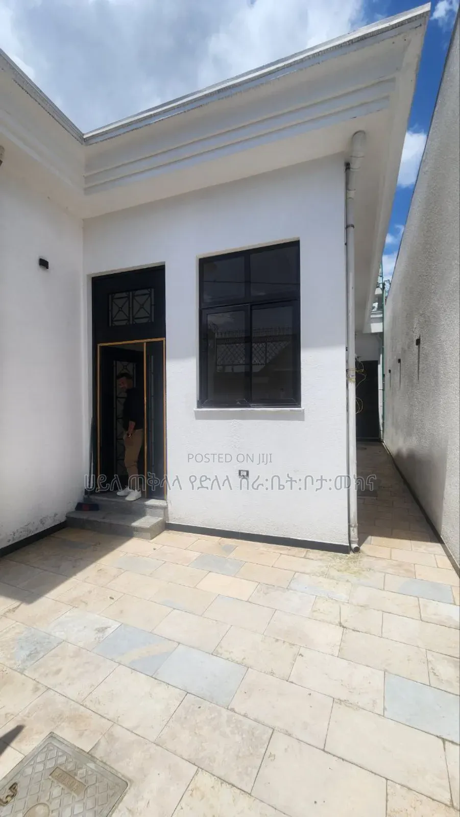 Furnished 4bdrm Villa in ለገጣፎ አካባቢ, Oromia-Finfinne for sale