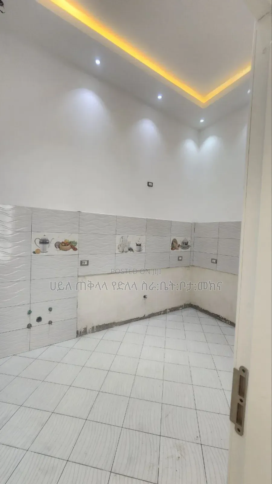 Furnished 4bdrm Villa in ለገጣፎ አካባቢ, Oromia-Finfinne for sale