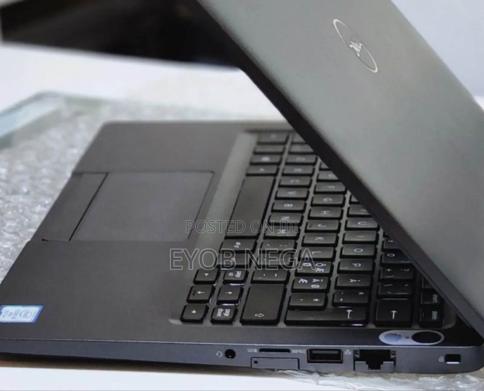 New Laptop Dell Latitude 5310 8GB Intel Core I5 SSD 256GB