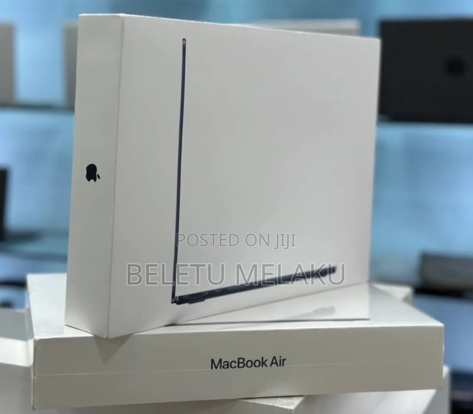 New Laptop Apple MacBook Air 2023 M2 8GB Apple M2 SSD 256GB