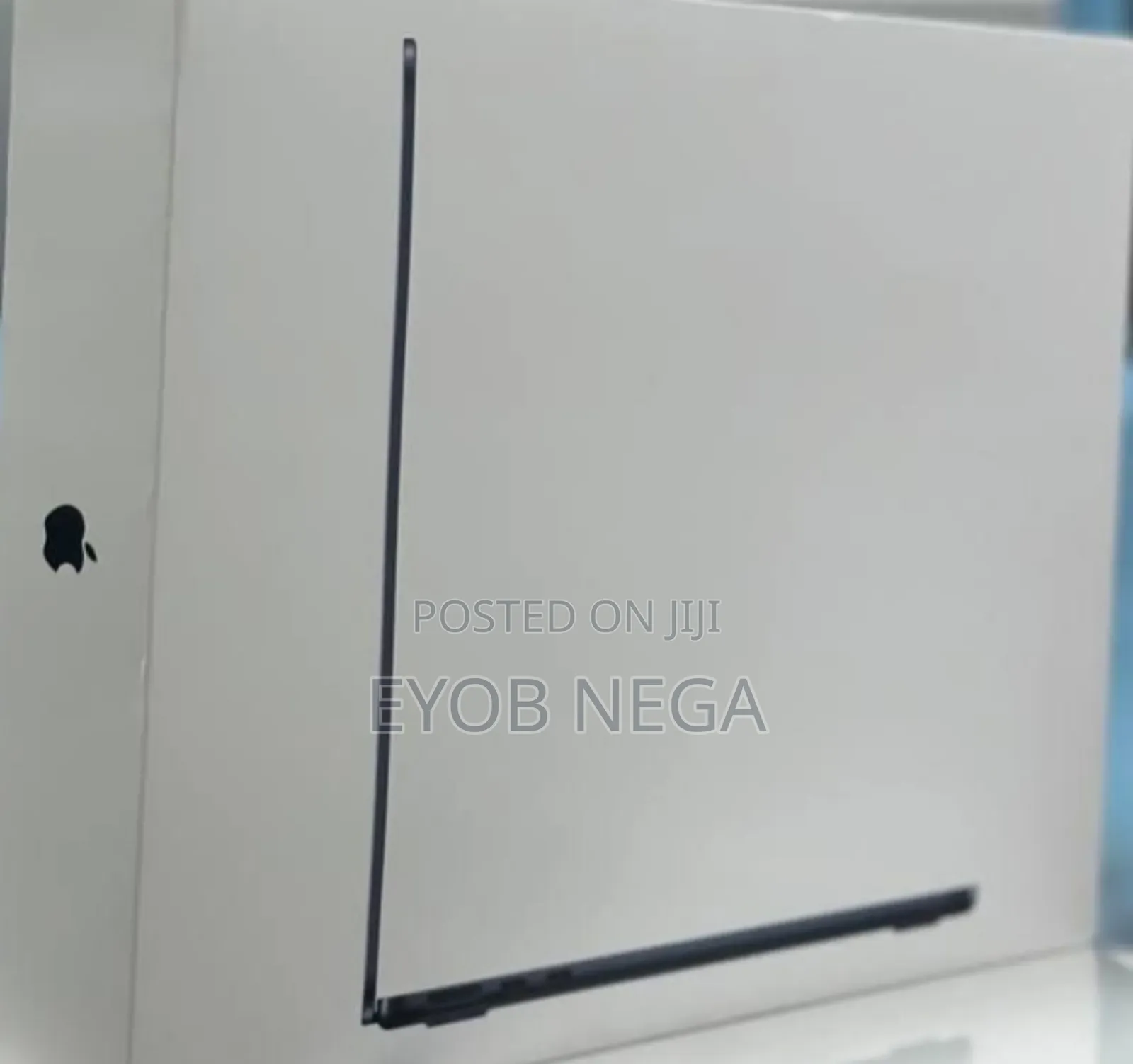 New Laptop Apple MacBook Air 2023 M2 16GB Apple M2 SSD 256GB