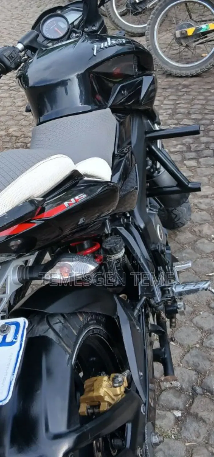 New Bajaj Pulsar RS200 2018 Black